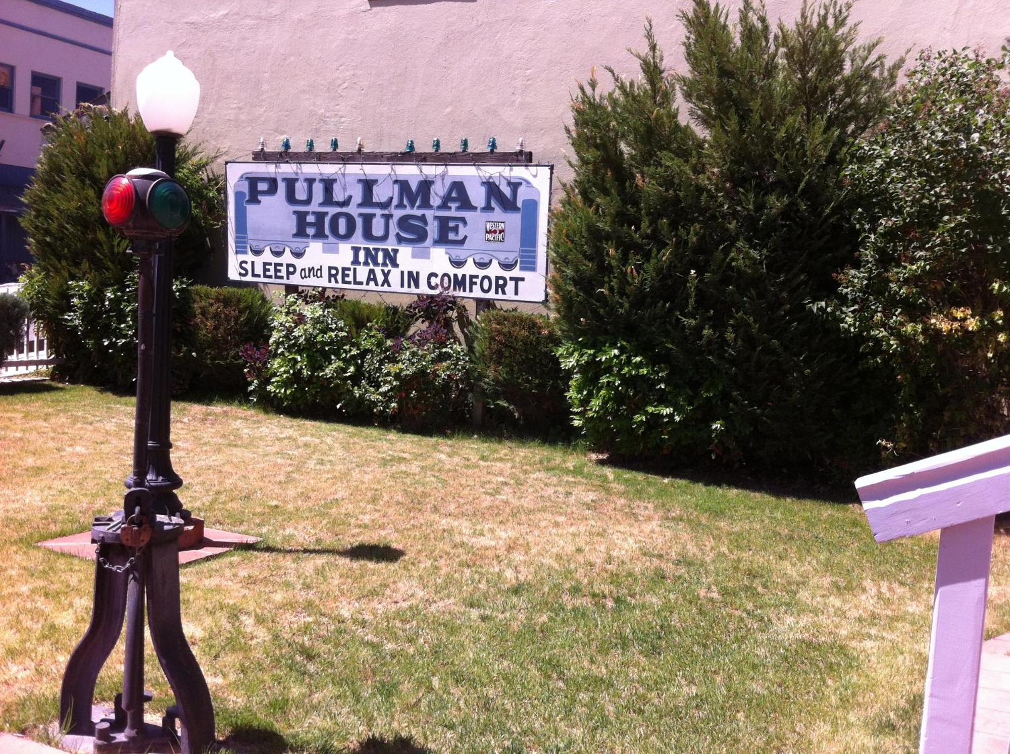 Pullman House Inn Portola ภายนอก รูปภาพ